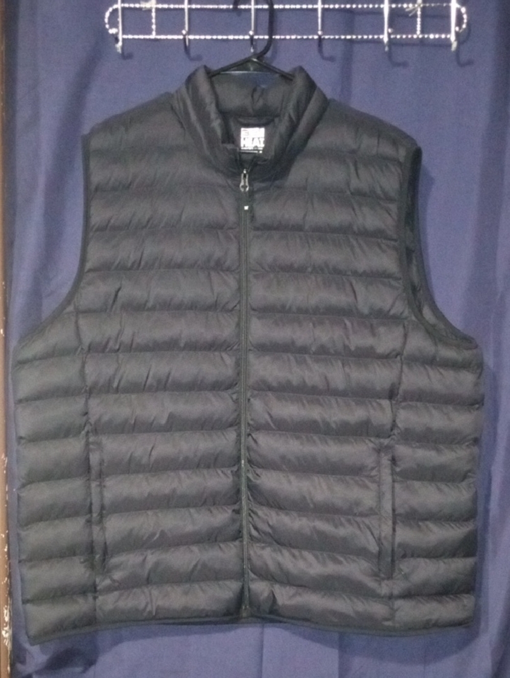 Men's Black Quilted Puffer Vest - Lightweight Layering